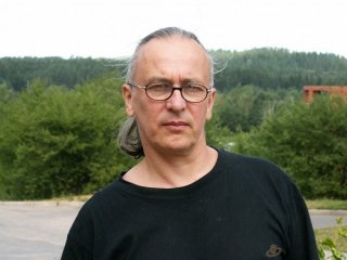XTRO