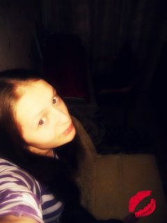 Monikute.  ;**