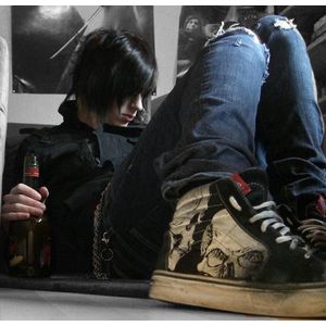 nemylimas>3