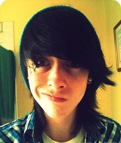 Majus.  <  33  ?  :  *