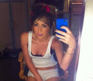 Miley  Ray  Cyrus  /  only  here
