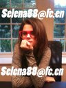 Selena  ;]